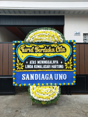 Papan Bunga Duka di Ngabeyan